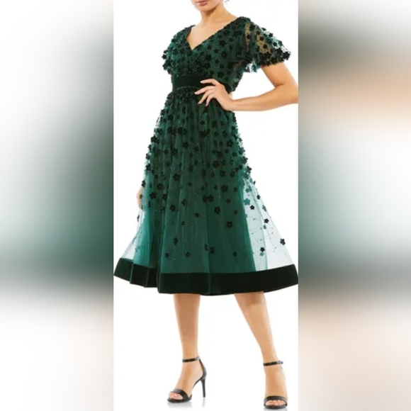 Mac Duggal | Embellished Illusion High Neck Long Sleeve Fit/Flare - Picture 1 of 4